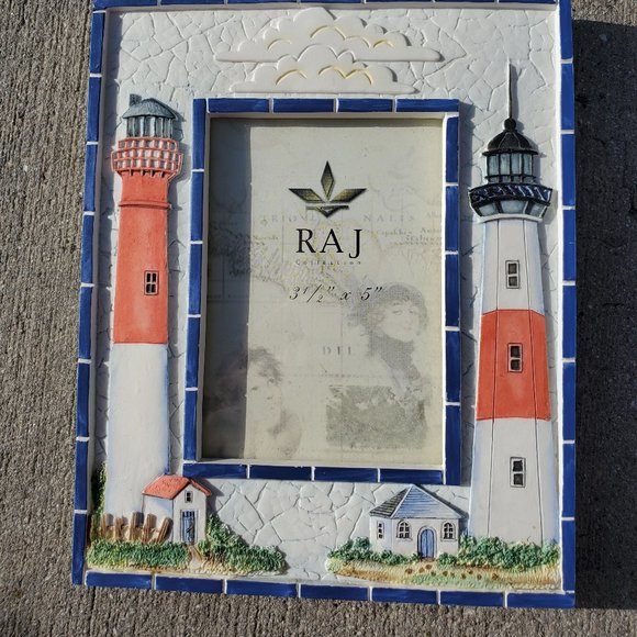 Lighthouse Picture Frame - White & Blue - Picture 2 of 3